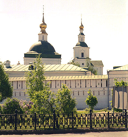  2001.
